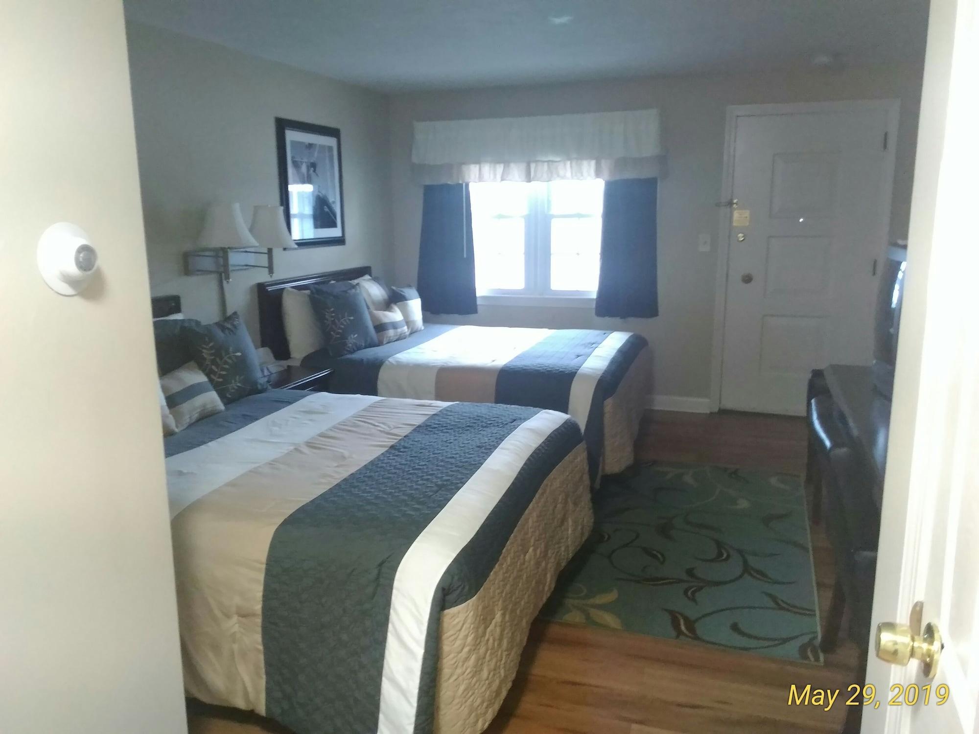 Colonial Inn Seekonk Εξωτερικό φωτογραφία